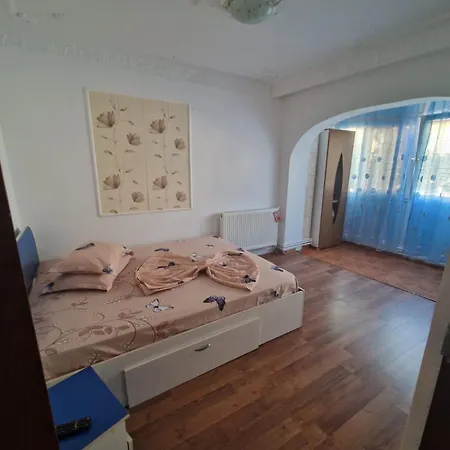 Apartment Octai *